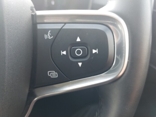 Used Volvo XC40 2024 for sale - 76254568: Photo 15