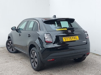 Used Fiat 600 2025 for sale - 76527485: Photo