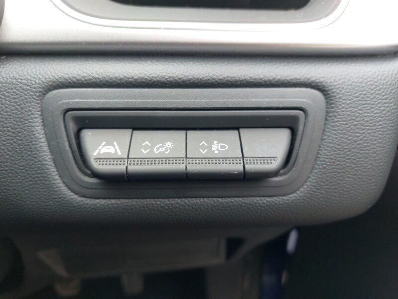 Used Renault Captur 2023 for sale - 77371148: Photo 19