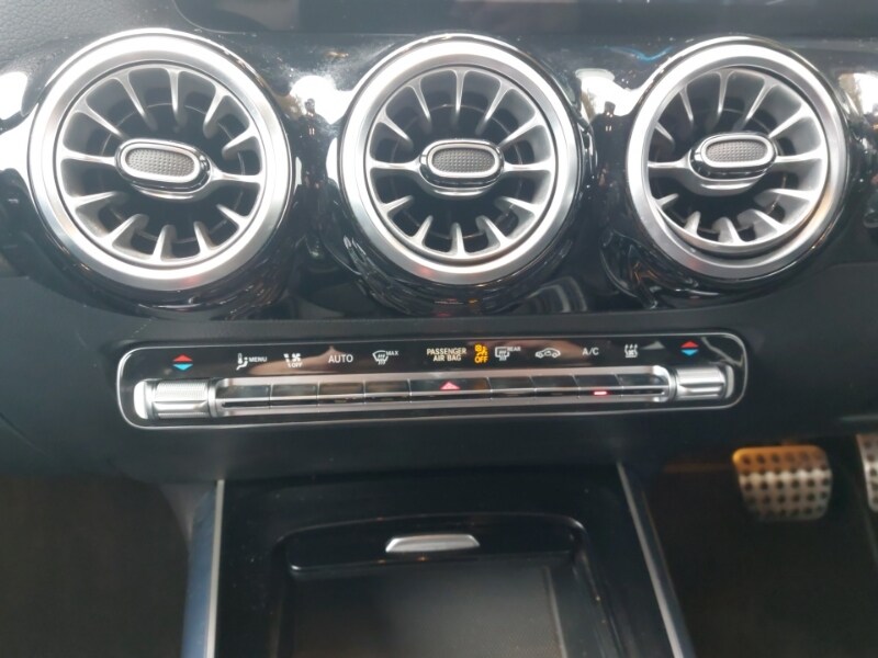 Used Mercedes-Benz EQA 2021 for sale - 77731375: Photo 10