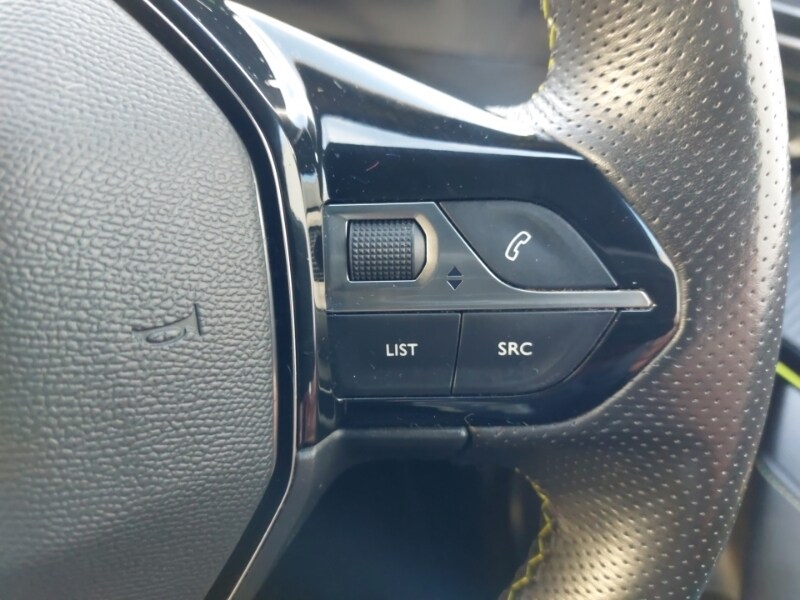 Used Peugeot 2008 2021 for sale - 76651726: Photo 16