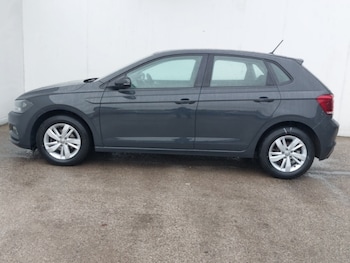 Used Volkswagen Polo 2019 for sale - 79466427: Photo