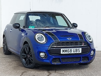 Used MINI Hatch 2018 for sale - 78532937: Photo