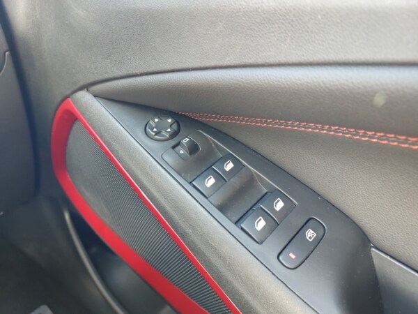 Used Vauxhall Crossland 2023 for sale - 75514074: Photo 19