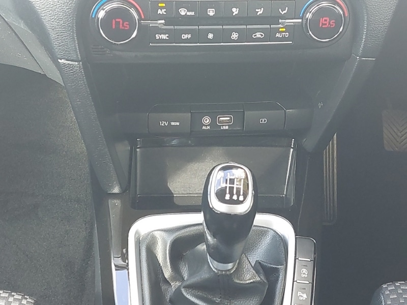 Used Kia Ceed 2019 for sale - 76656666: Photo 11