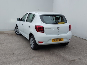 Used Dacia Sandero 2019 for sale - 76459704: Photo