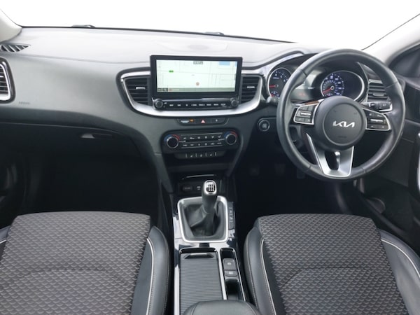 Used Kia XCeed 2021 for sale - 76183736: Photo 2