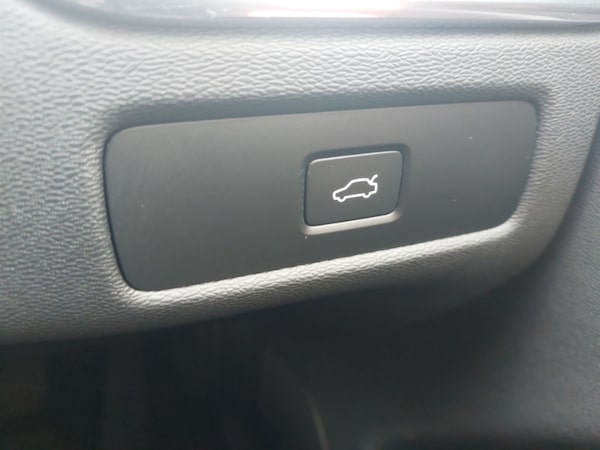 Used Volvo XC60 2024 for sale - 76242255: Photo 19