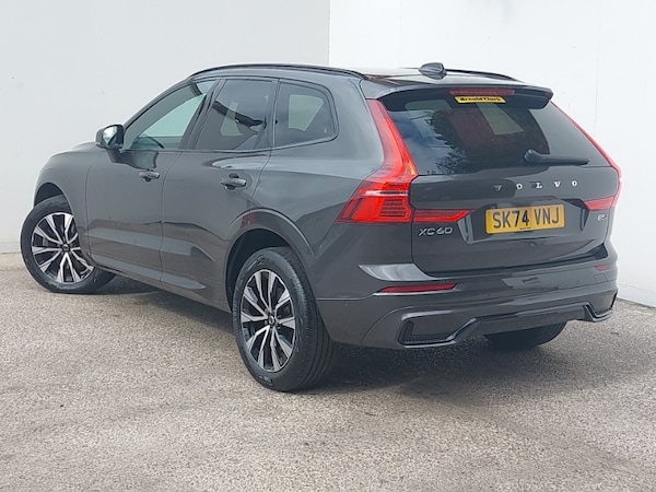 Used Volvo XC60 2024 for sale - 76242255: Photo 3