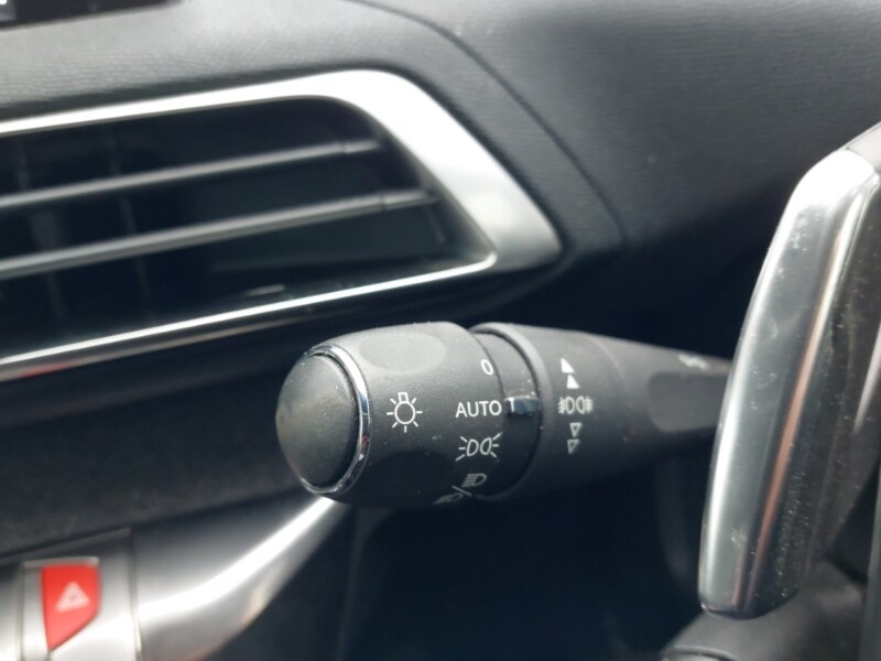 Used Peugeot 5008 2020 for sale - 77678108: Photo 15