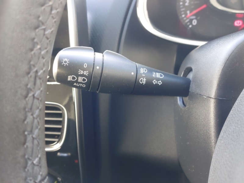 Used Renault Clio 2018 for sale - 77472165: Photo 14