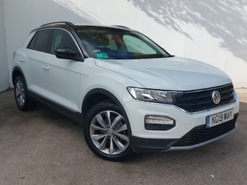 Used Volkswagen T-Roc 2019 for sale - 75808094: Photo