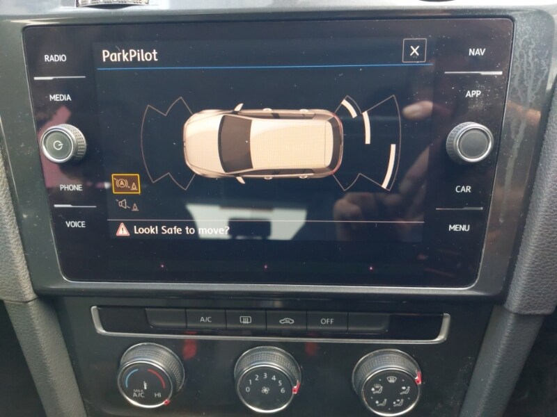 Used Volkswagen Golf 2017 for sale - 77085781: Photo 13