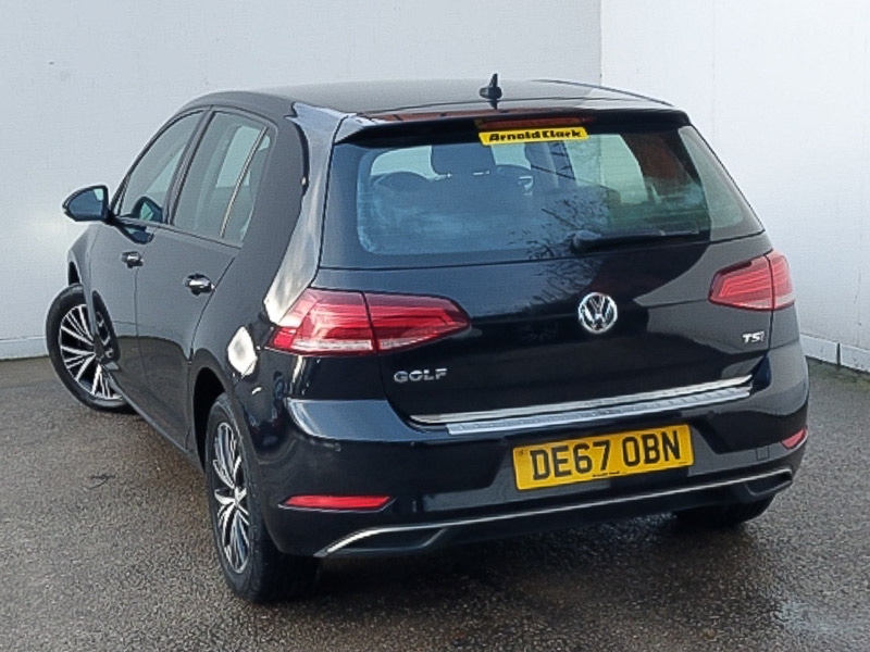 Used Volkswagen Golf 2017 for sale - 77085781: Photo 3