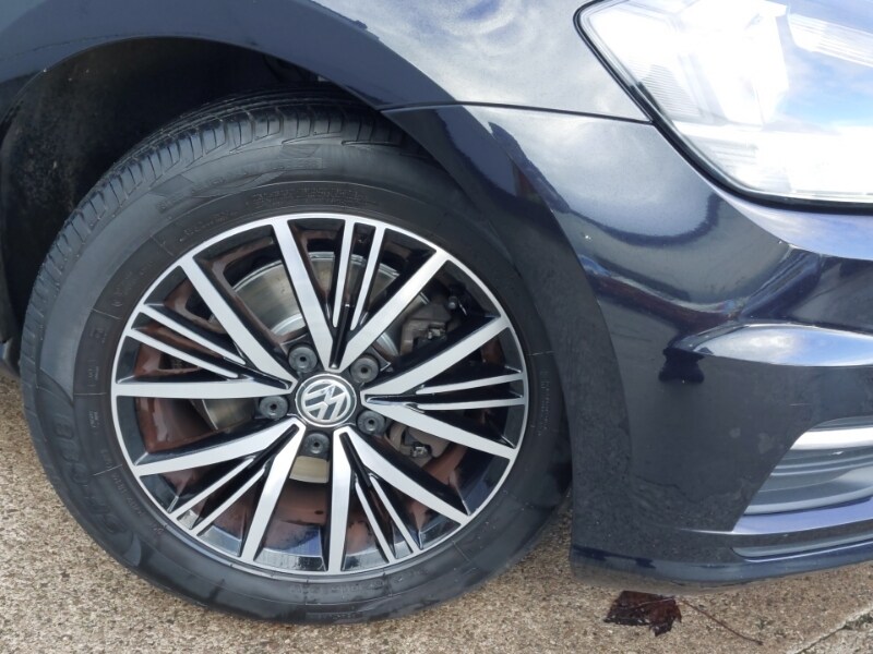 Used Volkswagen Golf 2017 for sale - 77085781: Photo 9