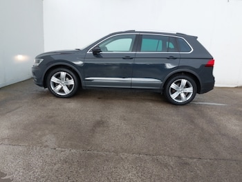 Used Volkswagen Tiguan 2020 for sale - 77517942: Photo