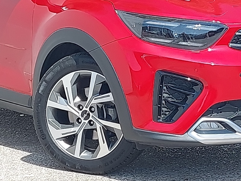 Used Kia Stonic 2023 for sale - 77085824: Photo 9