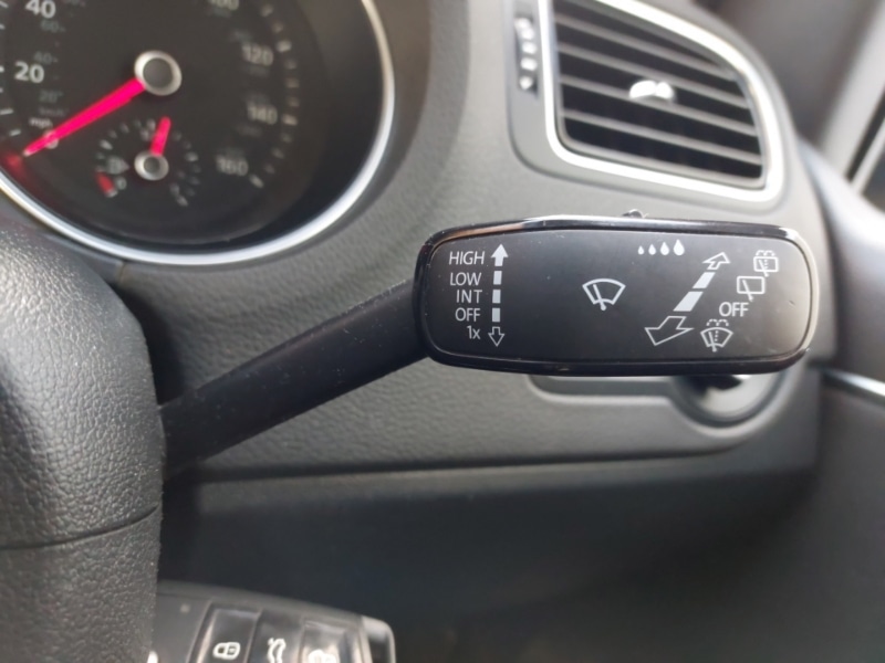 Used Volkswagen Polo 2016 for sale - 76860391: Photo 17