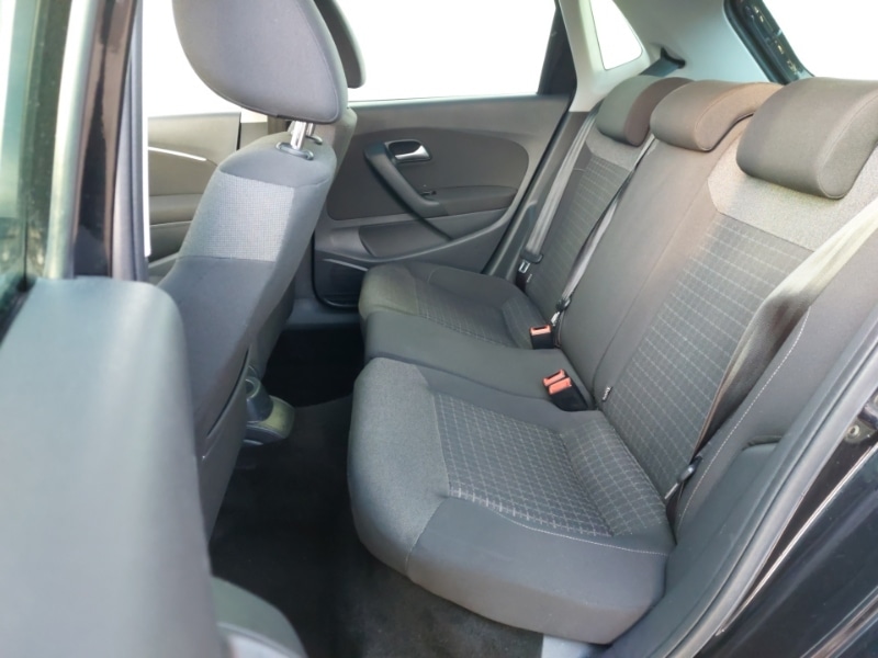 Used Volkswagen Polo 2016 for sale - 76860391: Photo 6