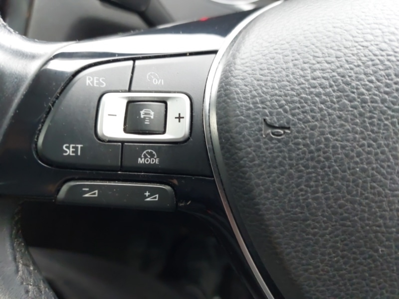 Used Volkswagen Golf 2018 for sale - 77008584: Photo 14