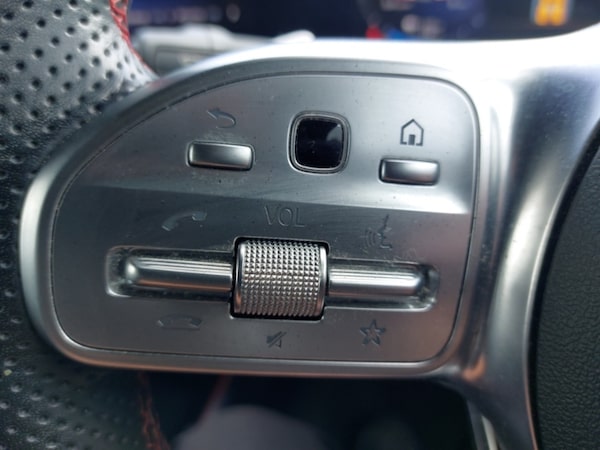 Used Mercedes-Benz EQB 2022 for sale - 76187910: Photo 16