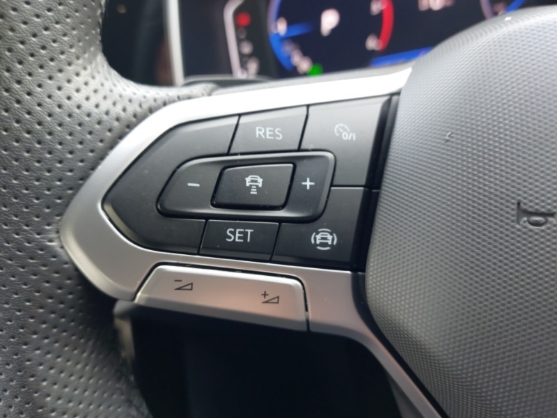 Used Volkswagen T-Roc 2025 for sale - 77114819: Photo 14