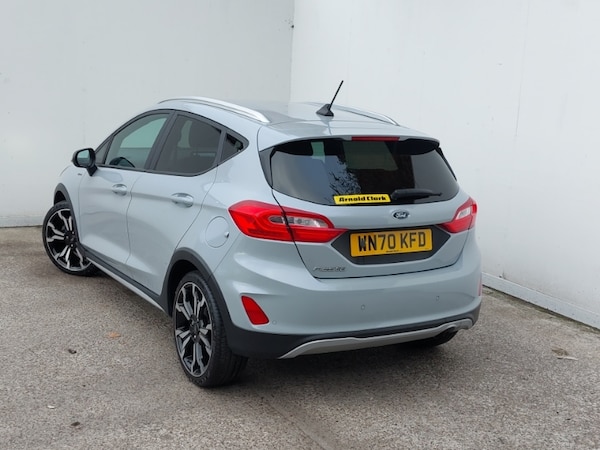 Used Ford Fiesta 2020 for sale - 76221420: Photo 3