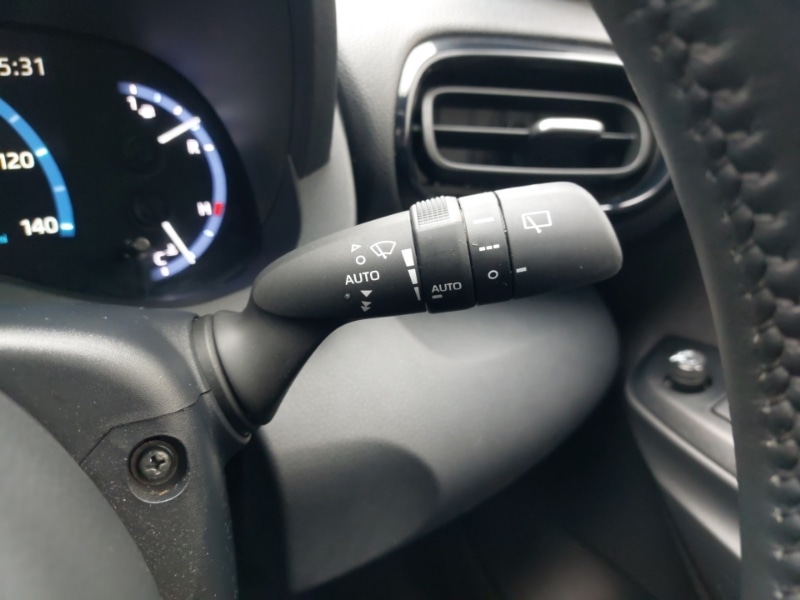Used Toyota Yaris Cross 2022 for sale - 76275503: Photo 17