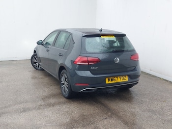 Used Volkswagen Golf 2018 for sale - 76924806: Photo