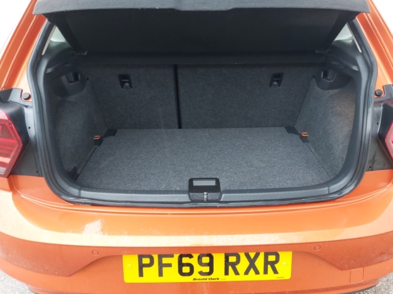 Used Volkswagen Polo 2020 for sale - 76804519: Photo 8