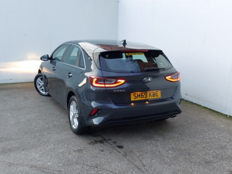 Used Kia Ceed 2019 for sale - 76800078: Photo 3