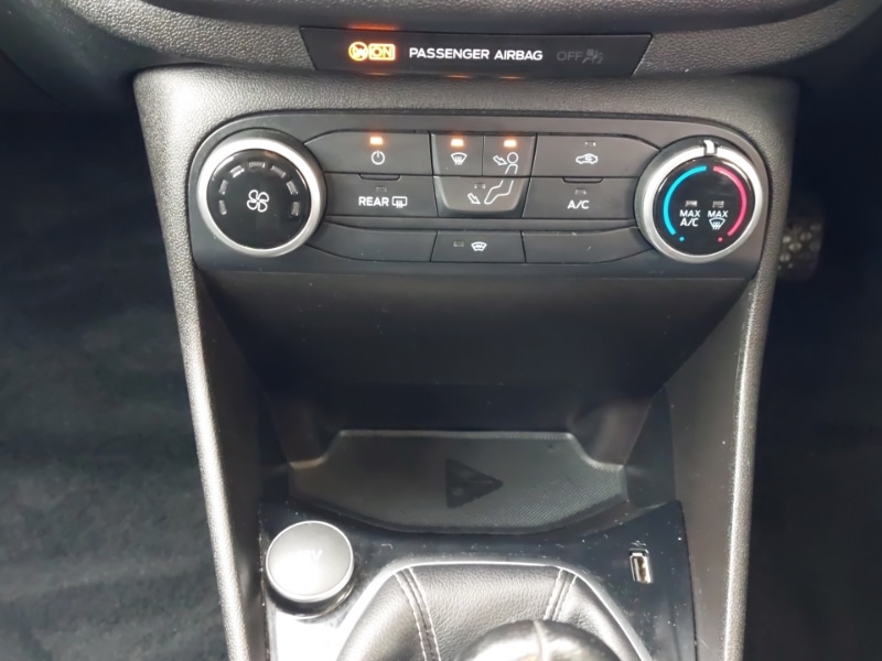 Used Ford Fiesta 2019 for sale - 76540510: Photo 11