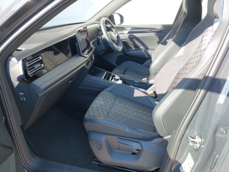 Used Volkswagen Tiguan 2025 for sale - 77750579: Photo 5