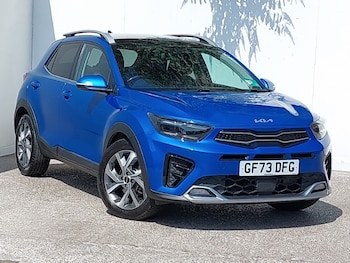Used Kia Stonic 2023 for sale - 79493195: Photo