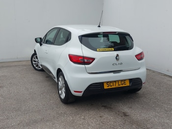 Used Renault Clio 2017 for sale - 76289282: Photo