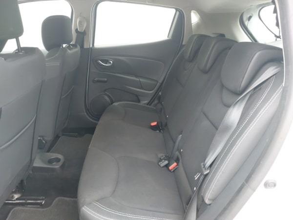 Used Renault Clio 2017 for sale - 76289282: Photo 6