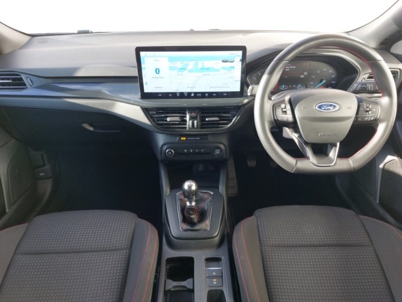 Used Ford Focus 2023 for sale - 76893399: Photo 2