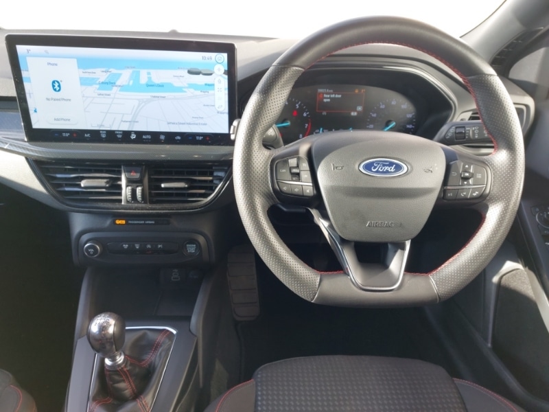 Used Ford Focus 2023 for sale - 76893399: Photo 7