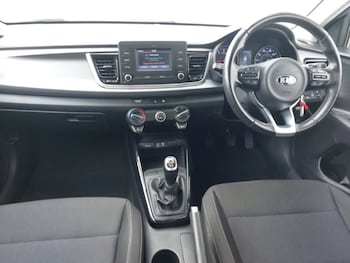 Used Kia Rio 2017 for sale - 76238303: Photo