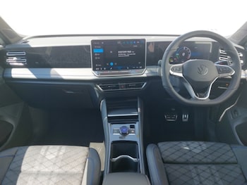 Used Volkswagen Tiguan 2024 for sale - 75012498: Photo
