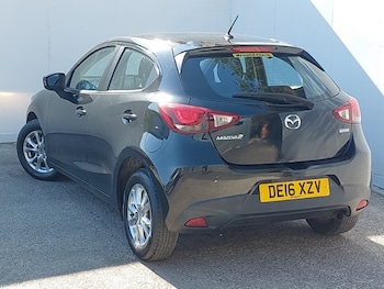 Used Mazda Mazda2 2016 for sale - 78634116: Photo