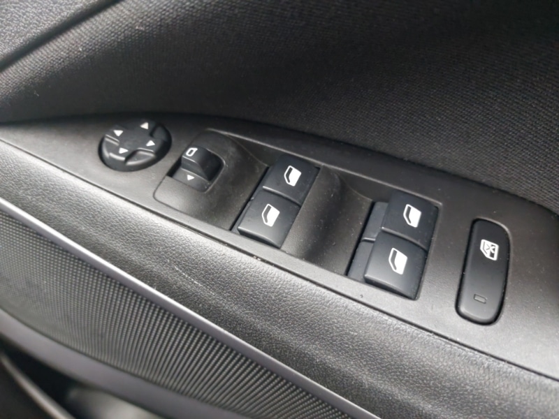 Used Vauxhall Crossland 2022 for sale - 76335553: Photo 13