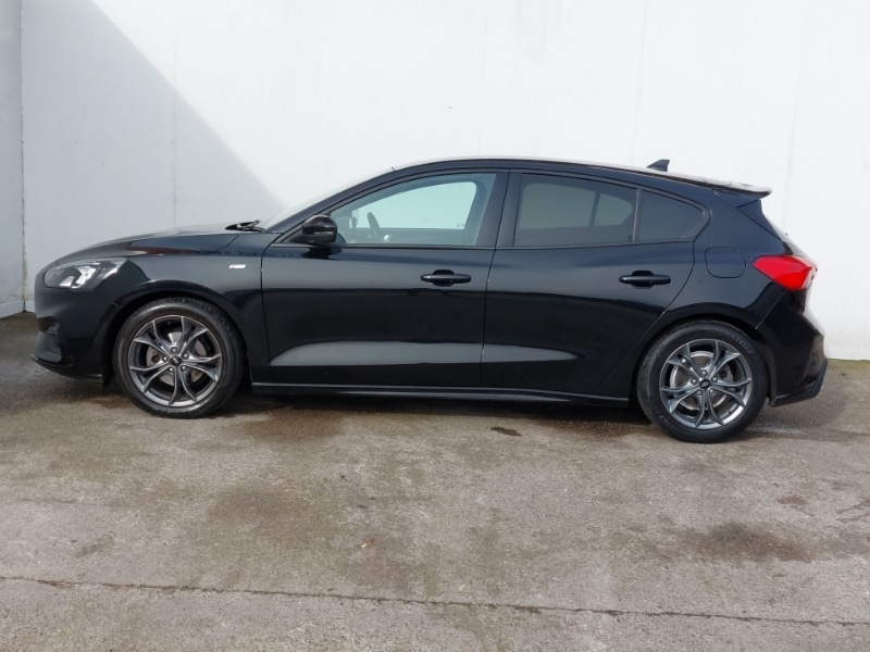 Used Ford Focus 2021 for sale - 77644550: Photo 4