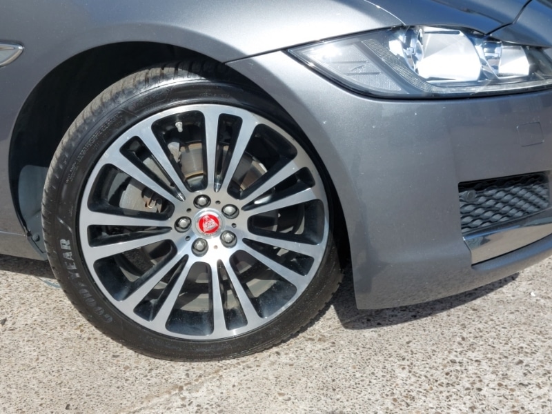 Used Jaguar XF 2018 for sale - 78178989: Photo 9