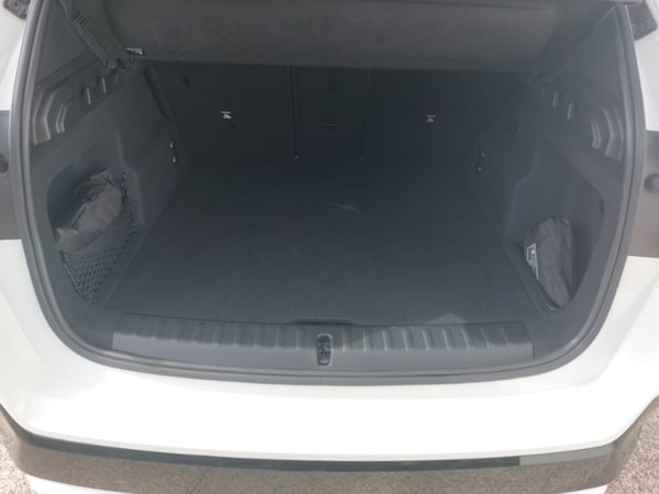 Used BMW iX1 2023 for sale - 76052170: Photo 8