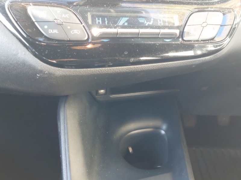 Used Toyota C-HR 2019 for sale - 76911878: Photo 11