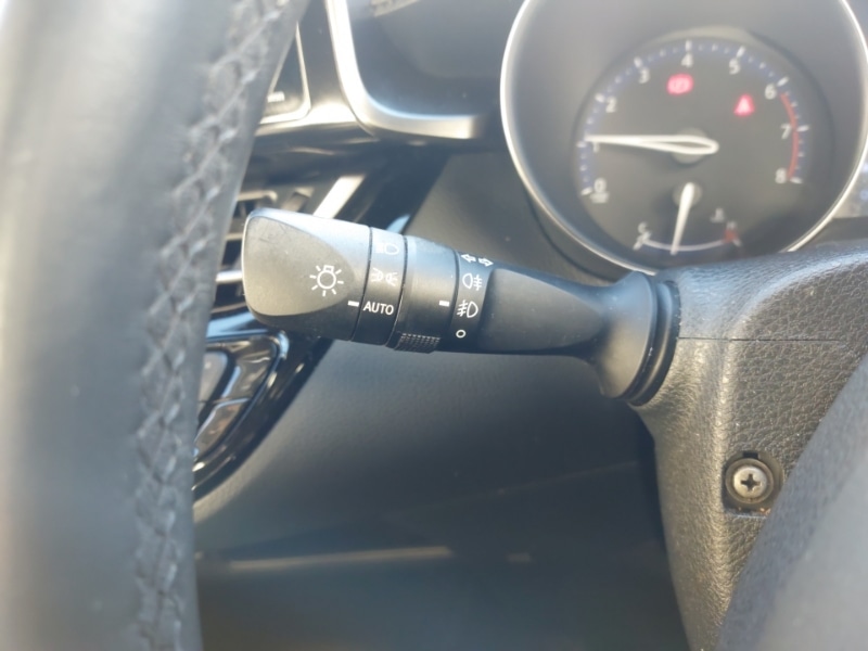 Used Toyota C-HR 2019 for sale - 76911878: Photo 16