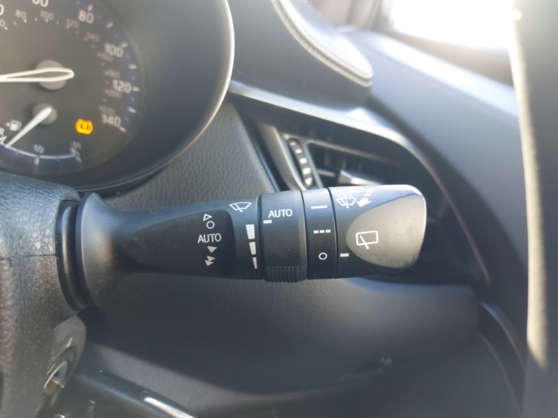 Used Toyota C-HR 2019 for sale - 76911878: Photo 17