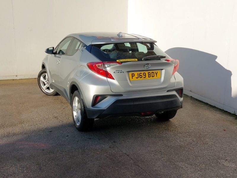 Used Toyota C-HR 2019 for sale - 76911878: Photo 3