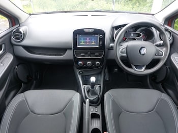 Used Renault Clio 2018 for sale - 78924608: Photo